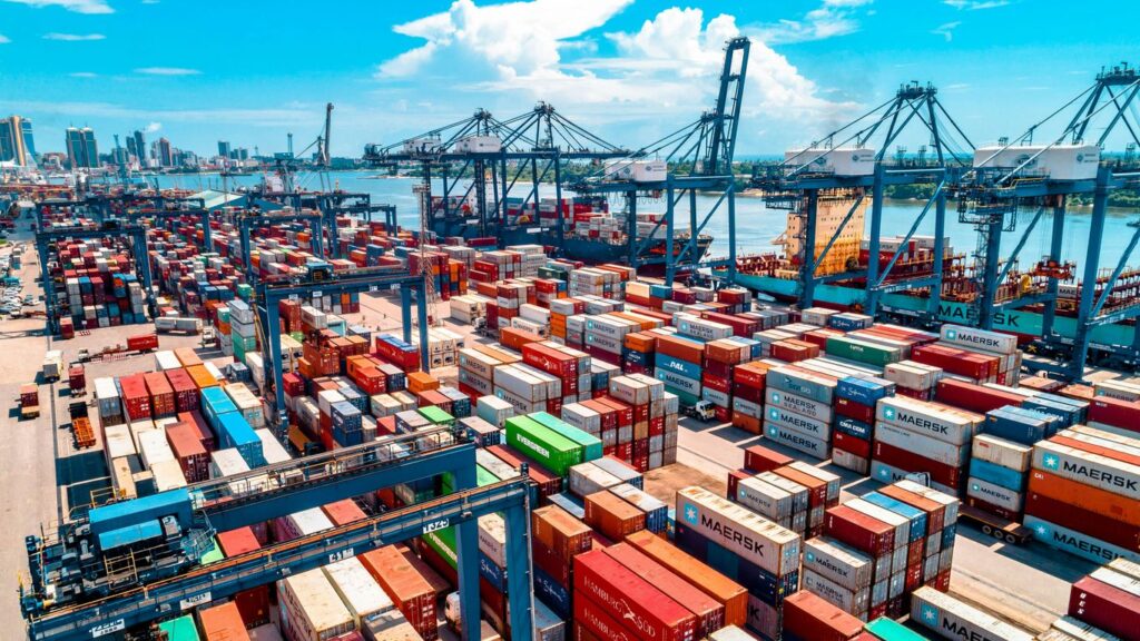 Singapore Customs Prohibited and Controlled Items: Business Guide